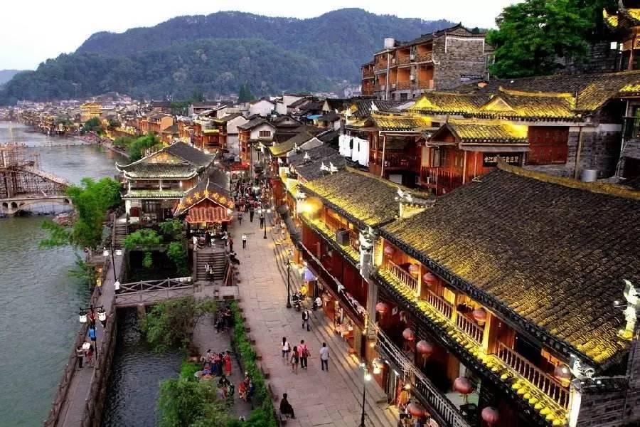 玛丽皇后的时装